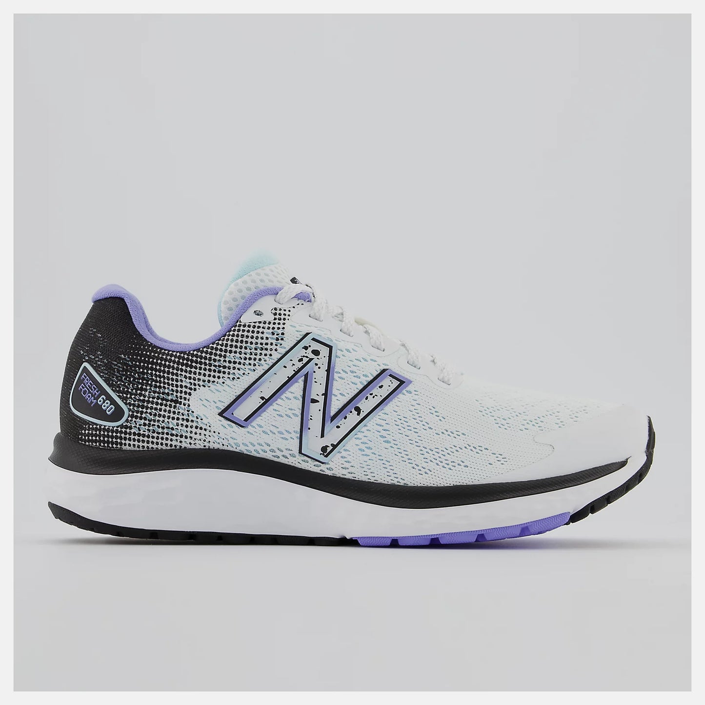 New Balance Fresh Foam 680v7 - White (Women's)